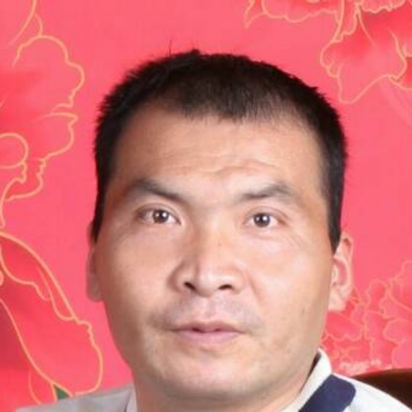 邓志超的照片