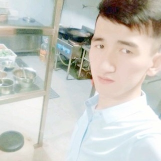 凶狠还羽裳的照片