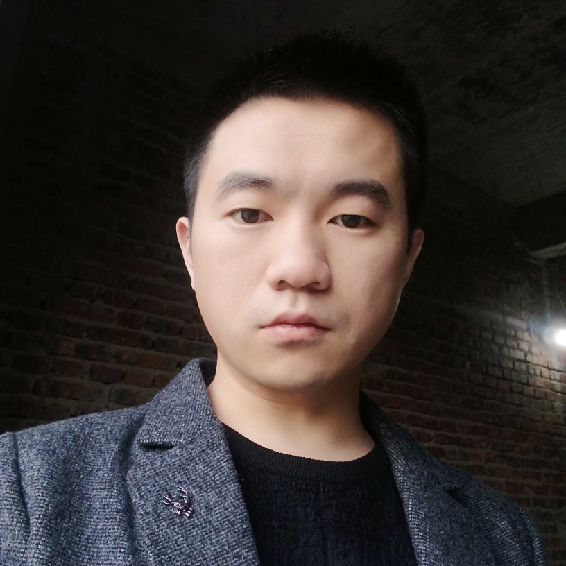 朗读的照片