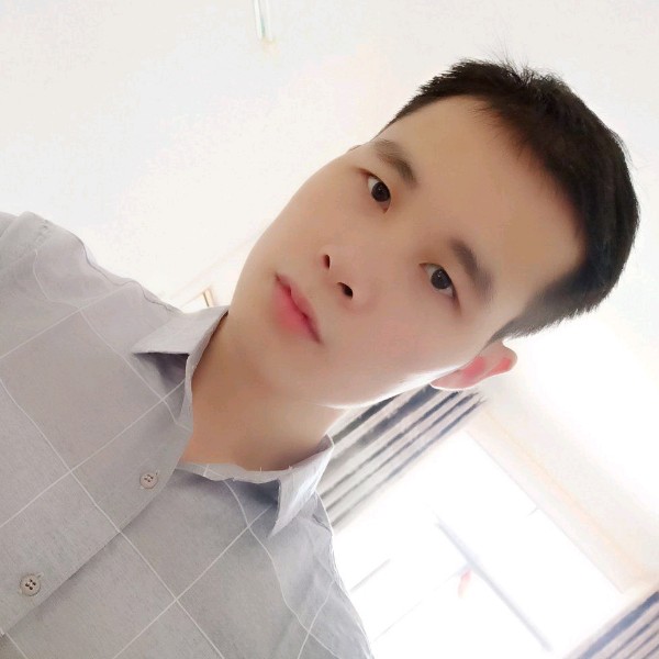 虚拟爱恋回忆的照片