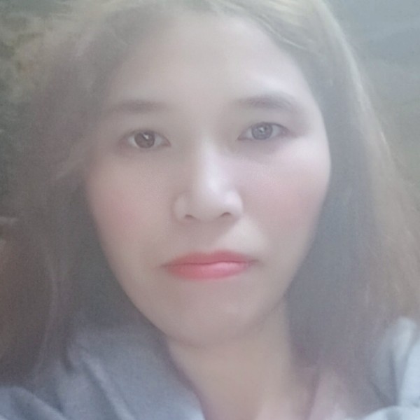 神勇等待蜻蜓的照片