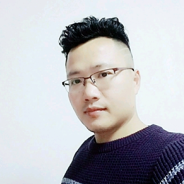 默默小河的照片
