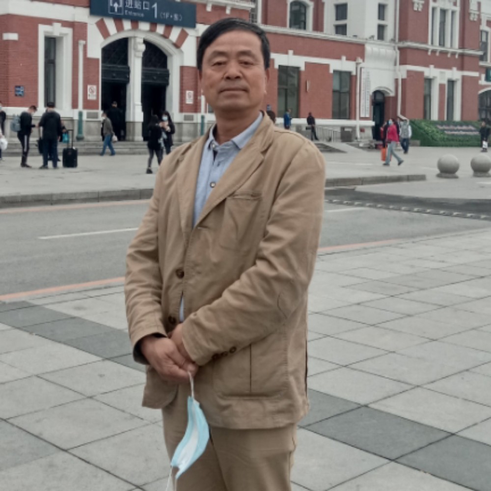 月光孝顺的照片