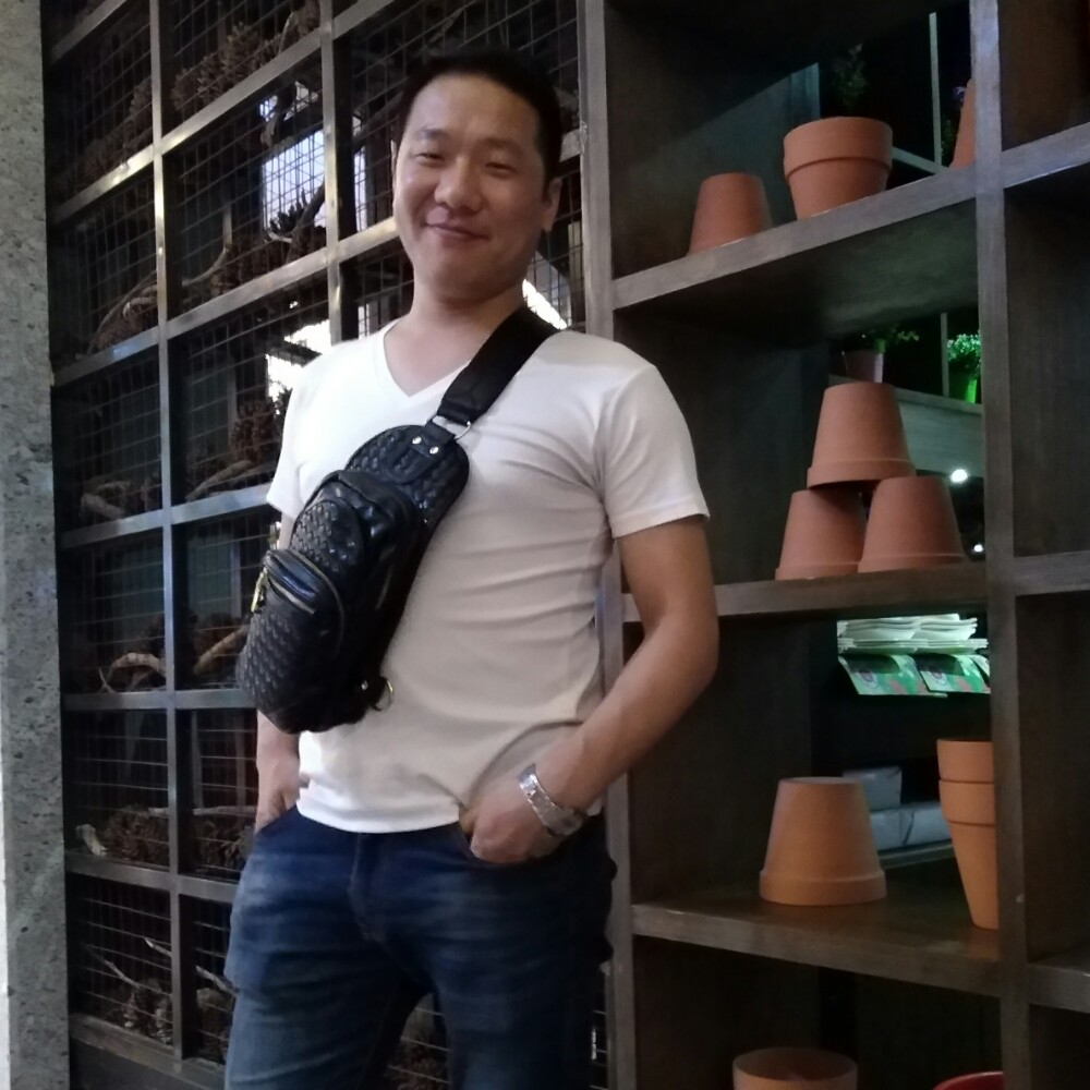 简单$幸福的照片