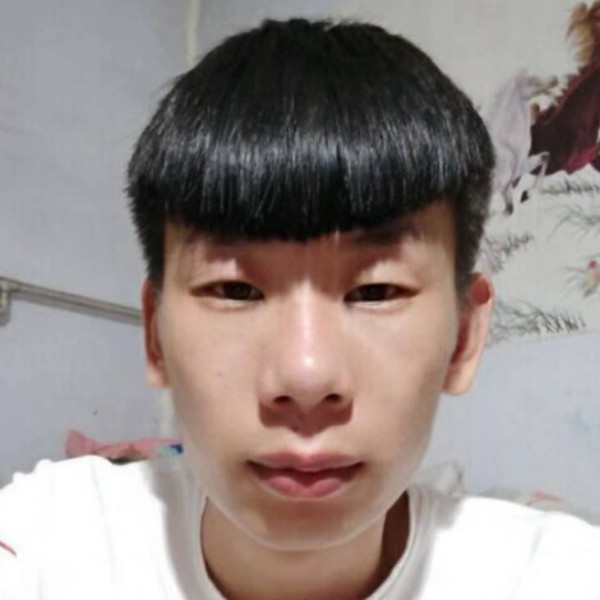 心里葬着一个未亡的照片