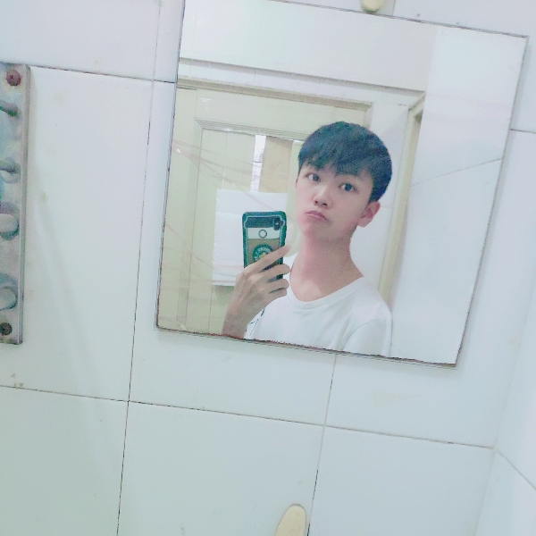鹿优的照片