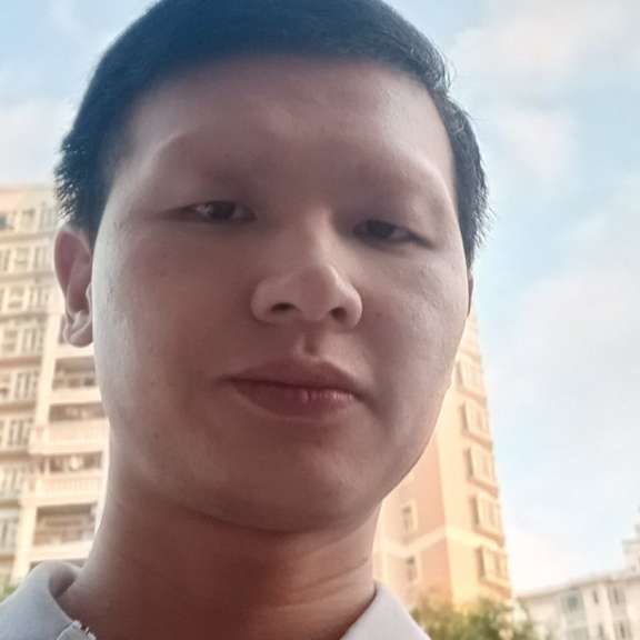 深夜的一盏灯的照片
