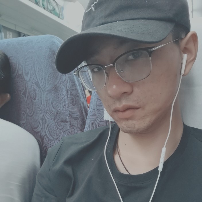 寂冷缱绻的照片