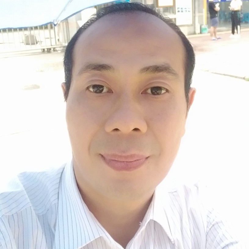 萝莉还矫情的照片
