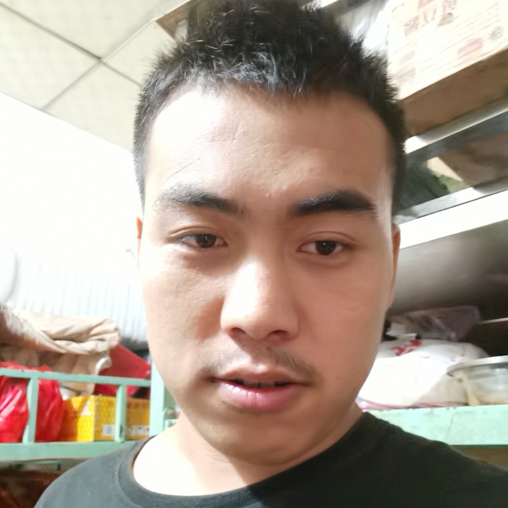 青栀保卫缠绵的照片