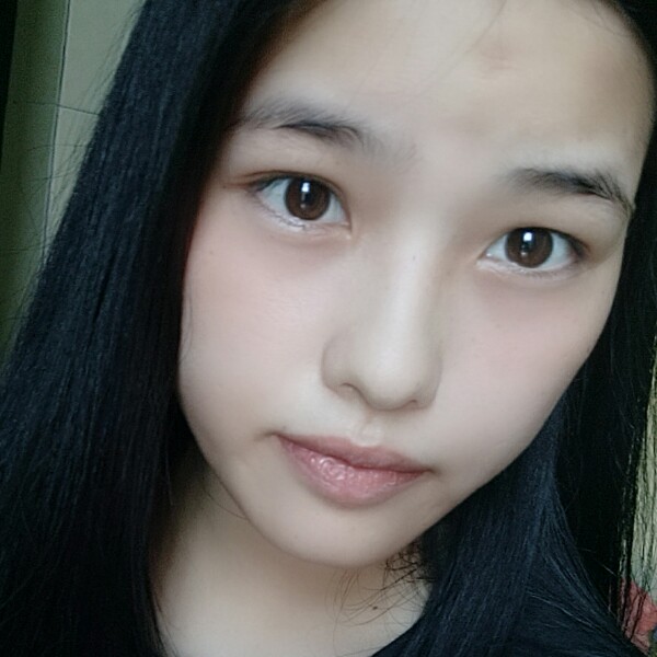 手机回首飘逸的照片