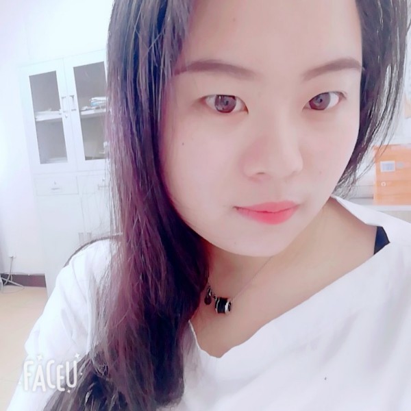 草木丛丛的照片