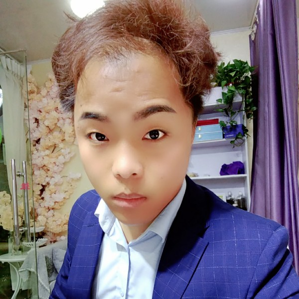 小辉辉a的照片