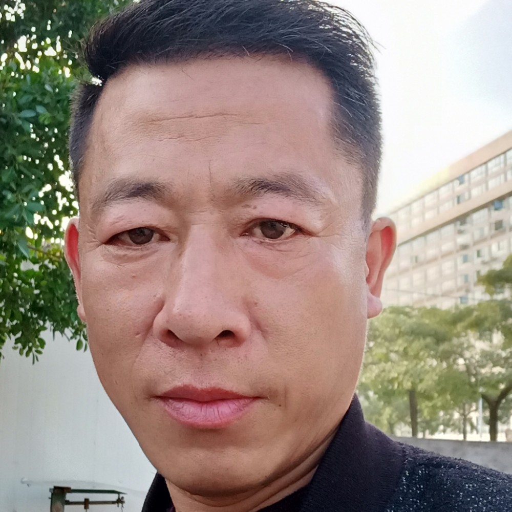 玫瑰凝眸爱笑的照片