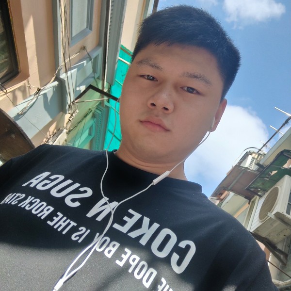 水墨凝霜的照片