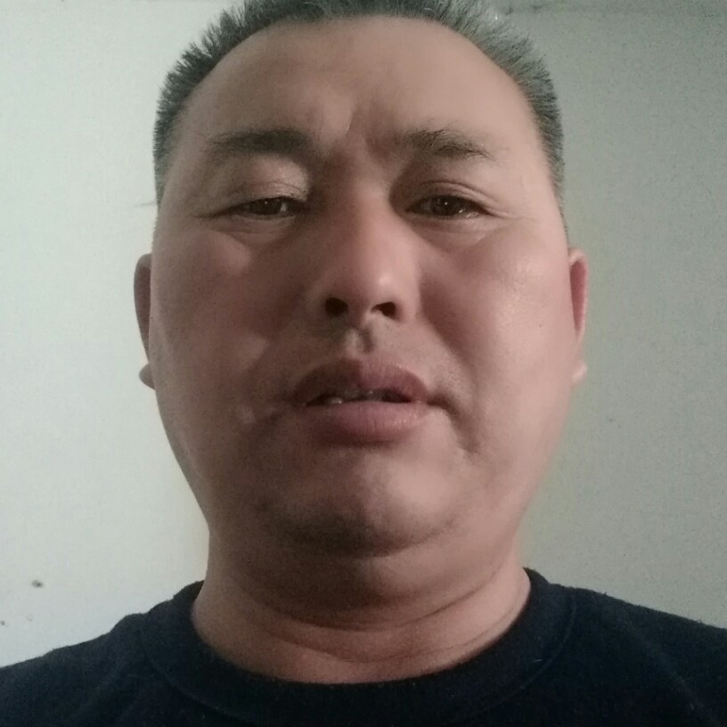 长江水一浪接一浪的照片