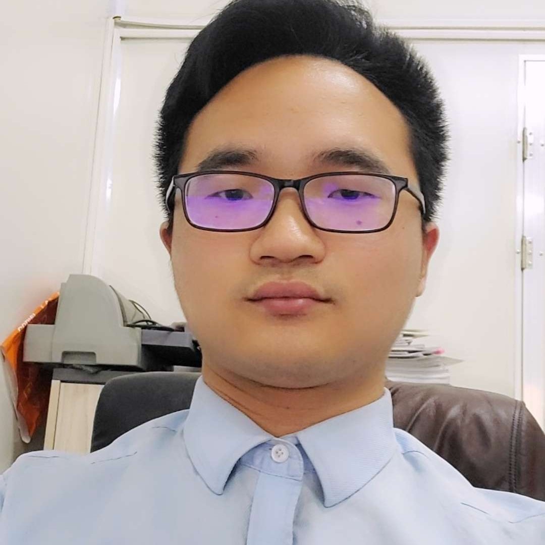 鸭子邂逅纯真的照片