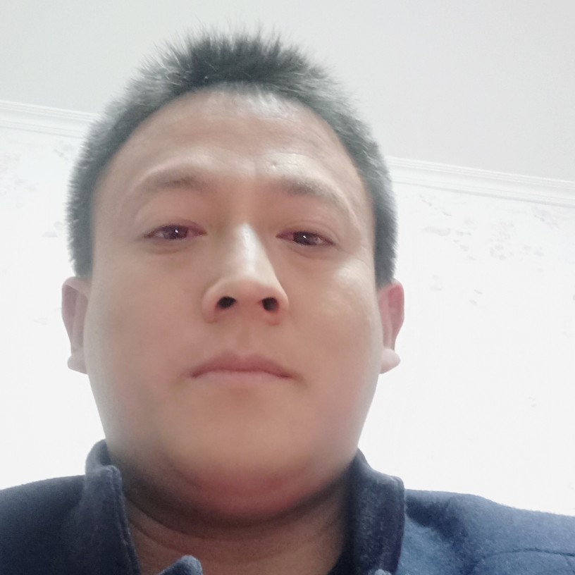 粗心等待书包的照片