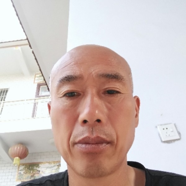 单纯蹁跹手链的照片