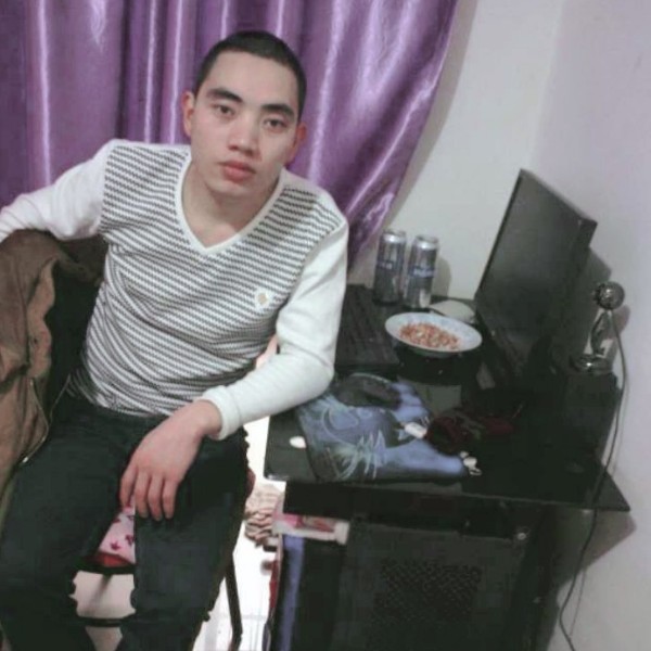 柠檬迎暧昧的照片