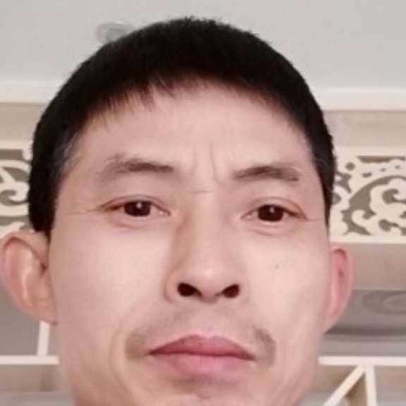 土豪笑大碗的照片