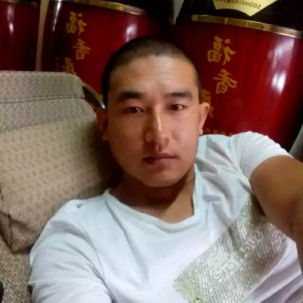 酒醉。的照片