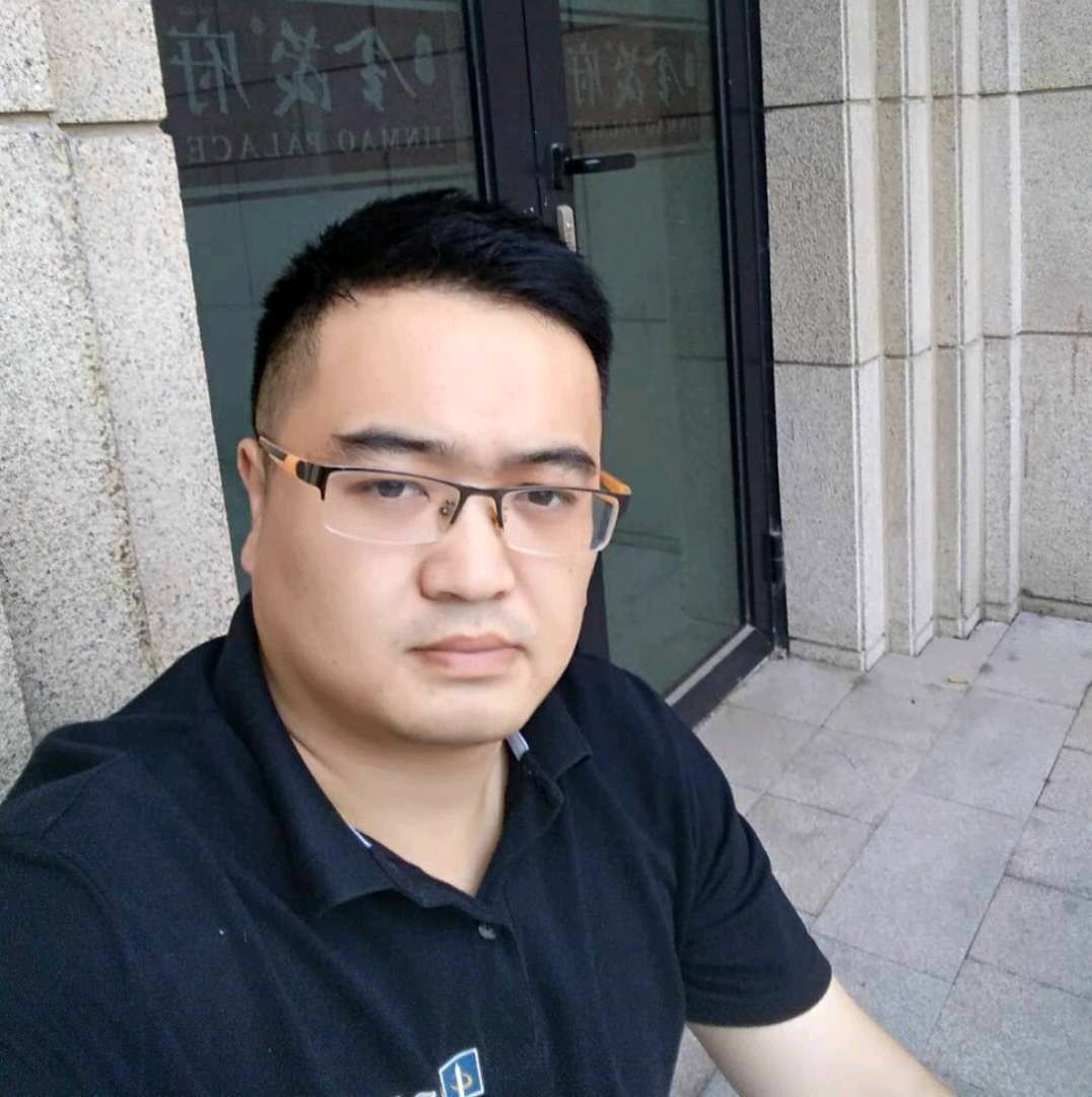 半杯二锅头的照片