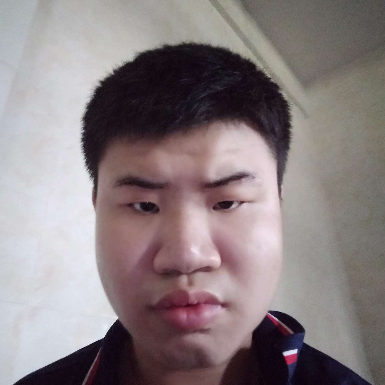 初夏回眸情动的照片
