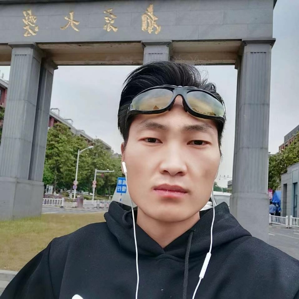 你我皆是凡人的照片
