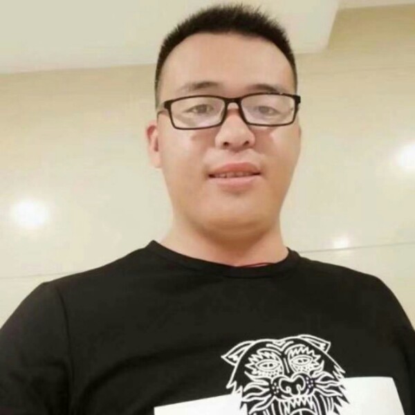 郭瑞龙的照片