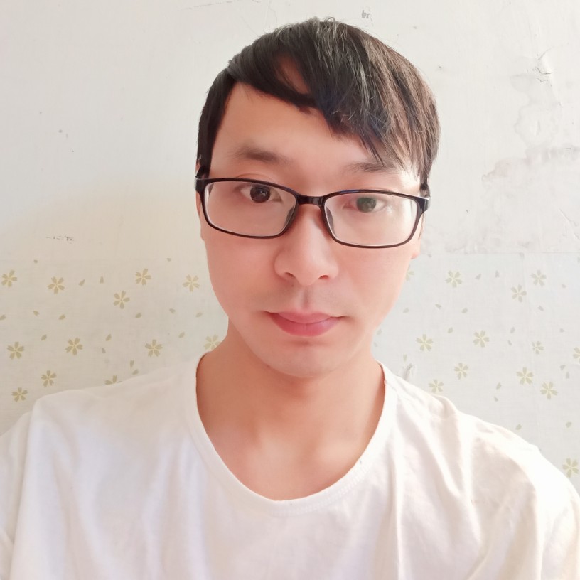 沉默台灯的照片