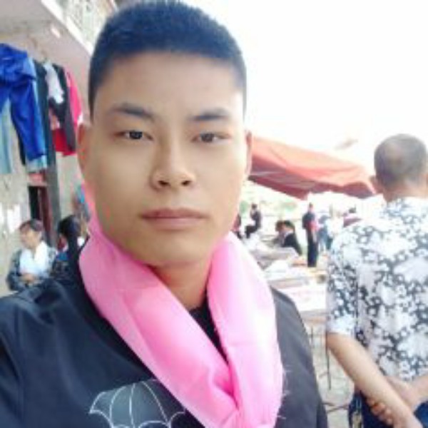 许桃的照片