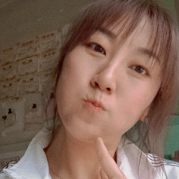 离歌爱缠绵的照片