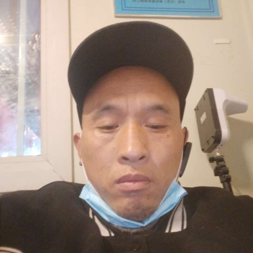 陈社的照片
