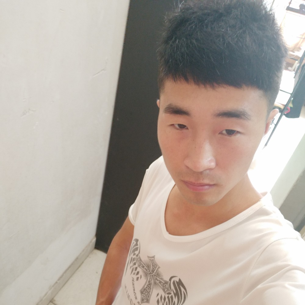 奇迹挽手恬静的照片