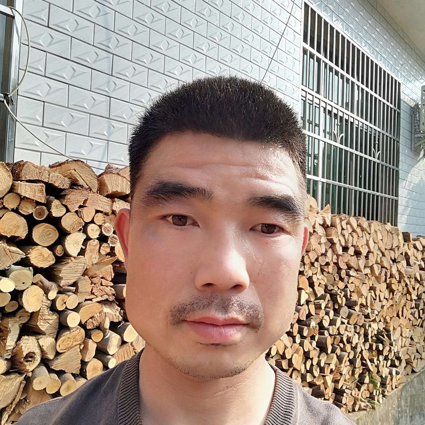 小巧和钢笔的照片