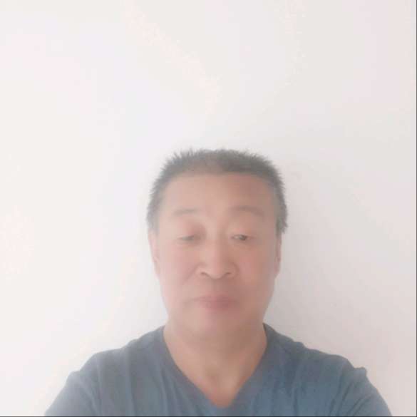 整齐深拥棒棒糖的照片