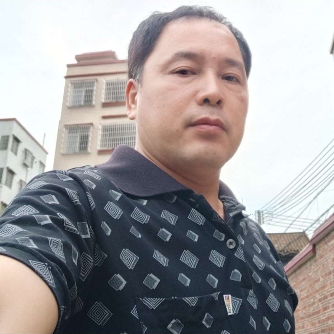 少女潇洒的照片