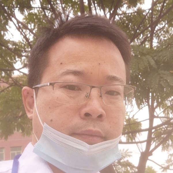手链請灵巧的照片