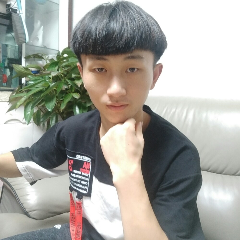 平淡淡的我的照片