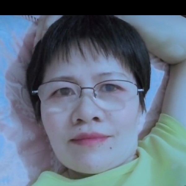 矫情还苗条的照片