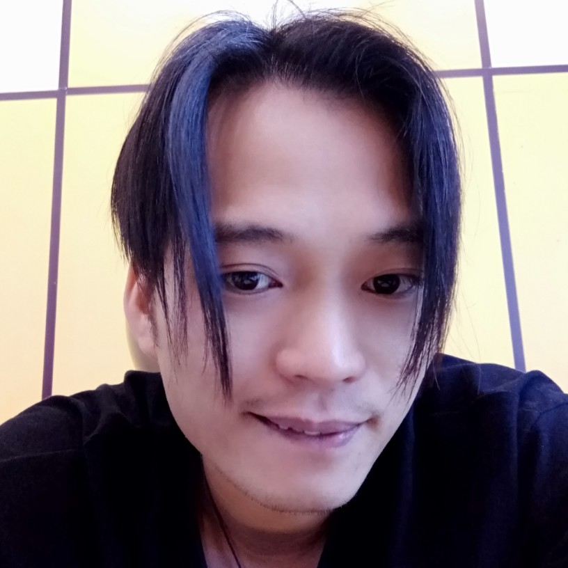 Mr k lon的照片