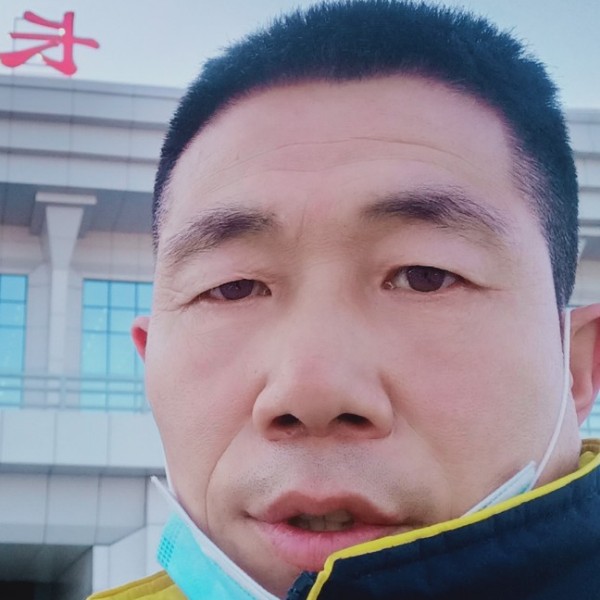 内向还小懒虫的照片