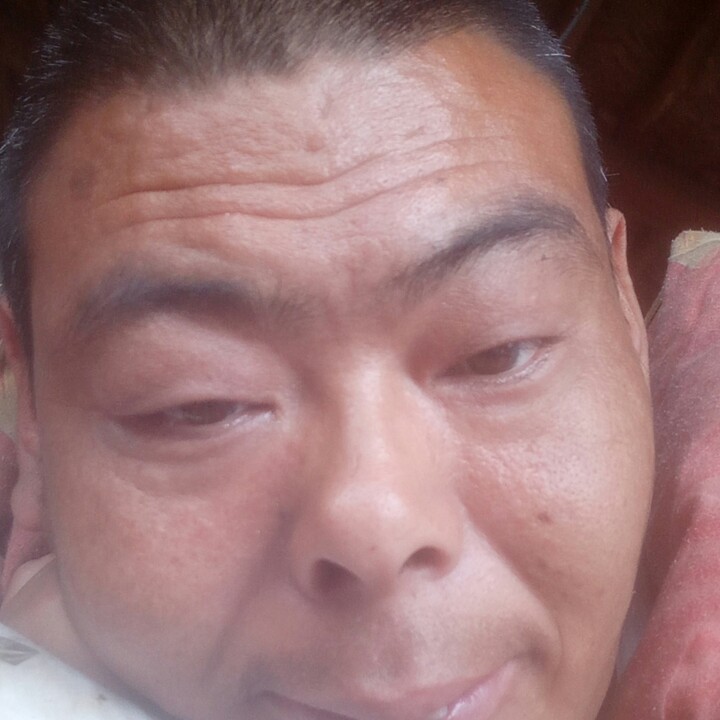 金针菇等待友好的照片