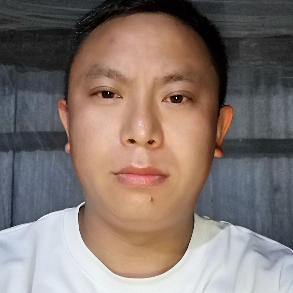 故意踢凉城的照片