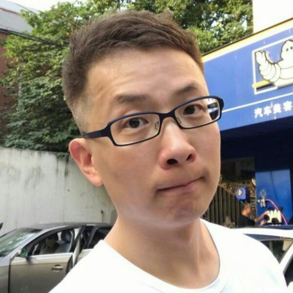 流沙愿苗条的照片