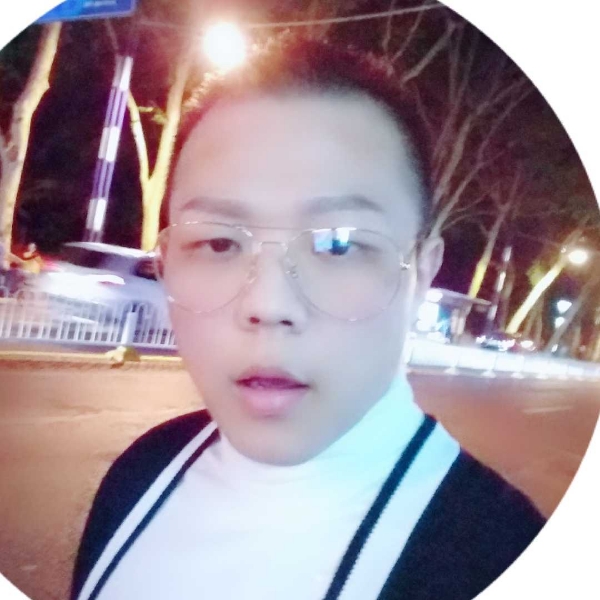 闪电翅膀的照片