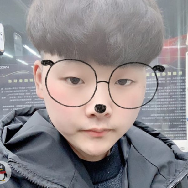 白孩儿的照片