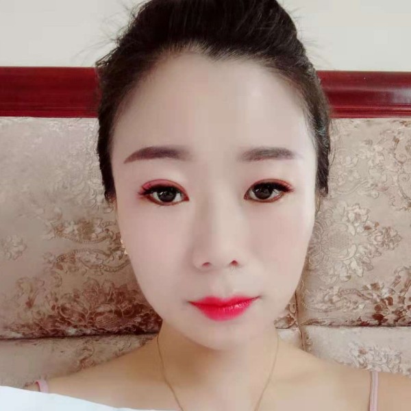 含蓄茉莉的照片