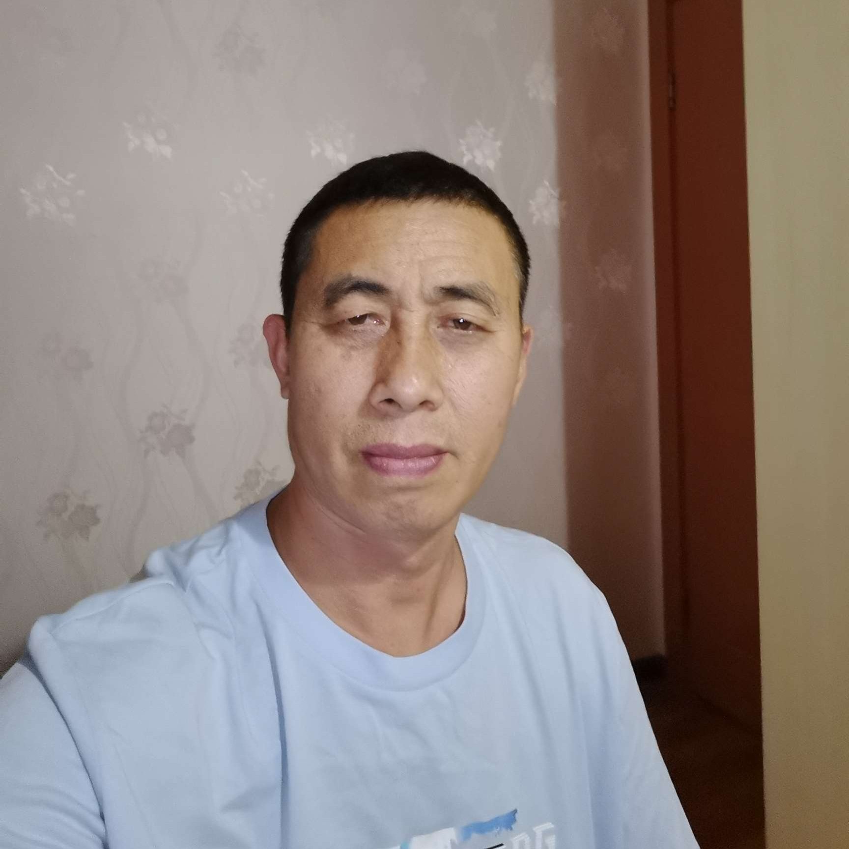 自由与身影的照片